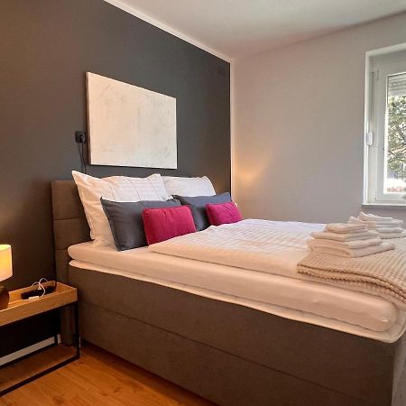 Ferienwohnung Imzaro: Erdgeschoss, 2 Schlafzimmer Plus Schlafsofa, Eigener Eingang, Grosse Terrasse Mit Garten! Spittal an der Drau Exterior photo
