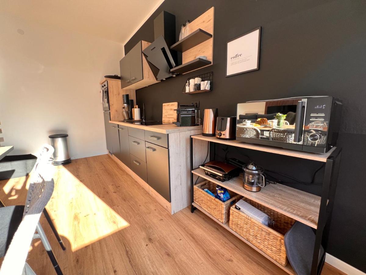 Ferienwohnung Imzaro: Erdgeschoss, 2 Schlafzimmer Plus Schlafsofa, Eigener Eingang, Grosse Terrasse Mit Garten! Spittal an der Drau Exterior photo