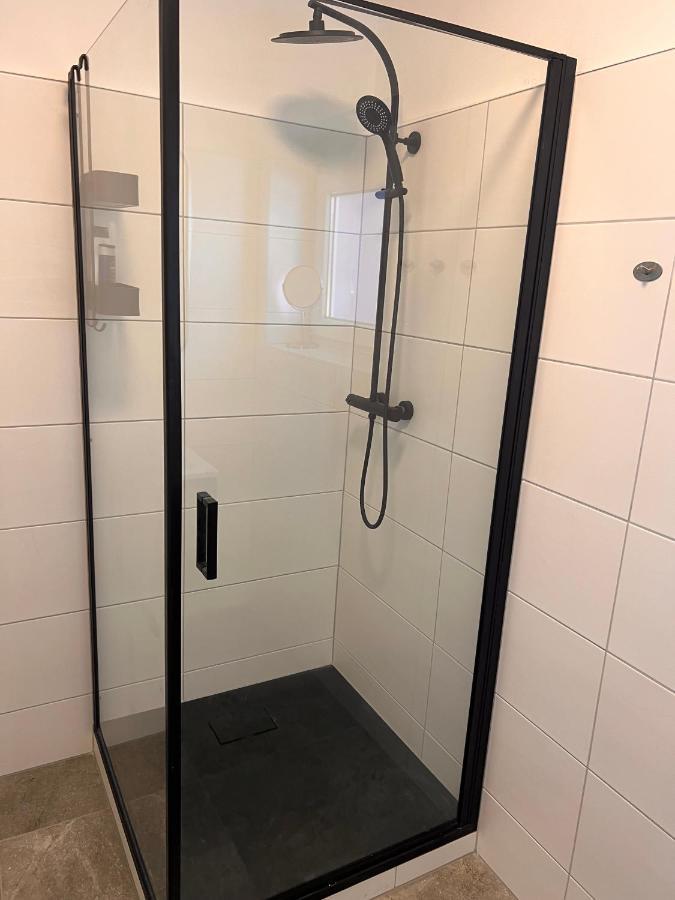 Ferienwohnung Imzaro: Erdgeschoss, 2 Schlafzimmer Plus Schlafsofa, Eigener Eingang, Grosse Terrasse Mit Garten! Spittal an der Drau Exterior photo